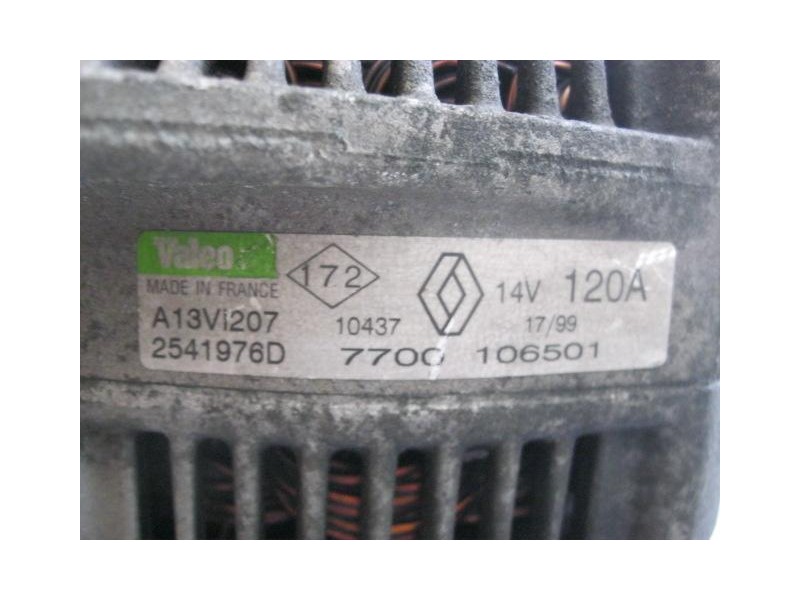 Recambio de alternador : renault laguna : 1.9 d/f9q f7 (97,92cv) 5p [1999] para renault laguna 1.9 d/f9q f7 referencia OEM IAM 7