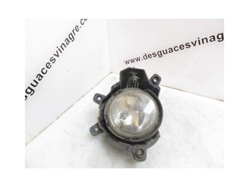 Recambio de antiniebla derecho para kia carens iii monospace (un) 2.0 crdi 140 referencia OEM IAM 922021D050  