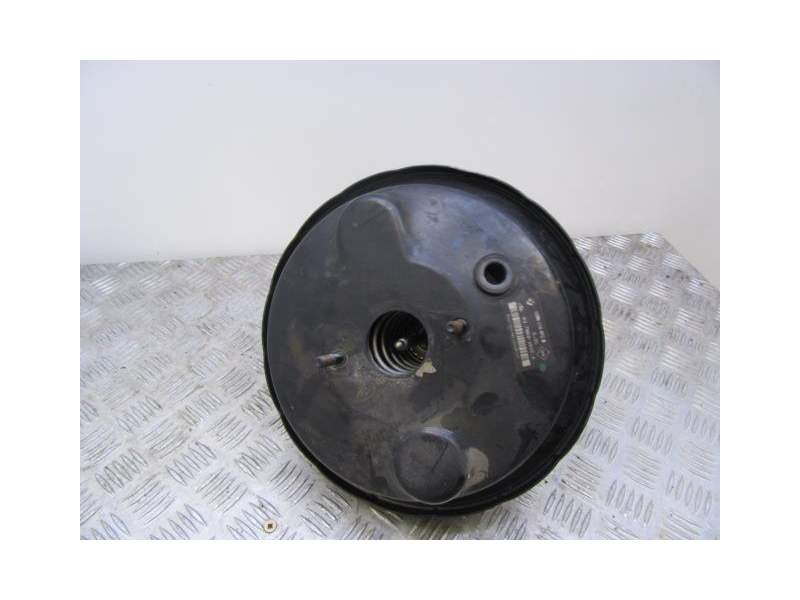 Recambio de servofreno para renault espace 2.5 dci referencia OEM IAM 8200 076 082 B  