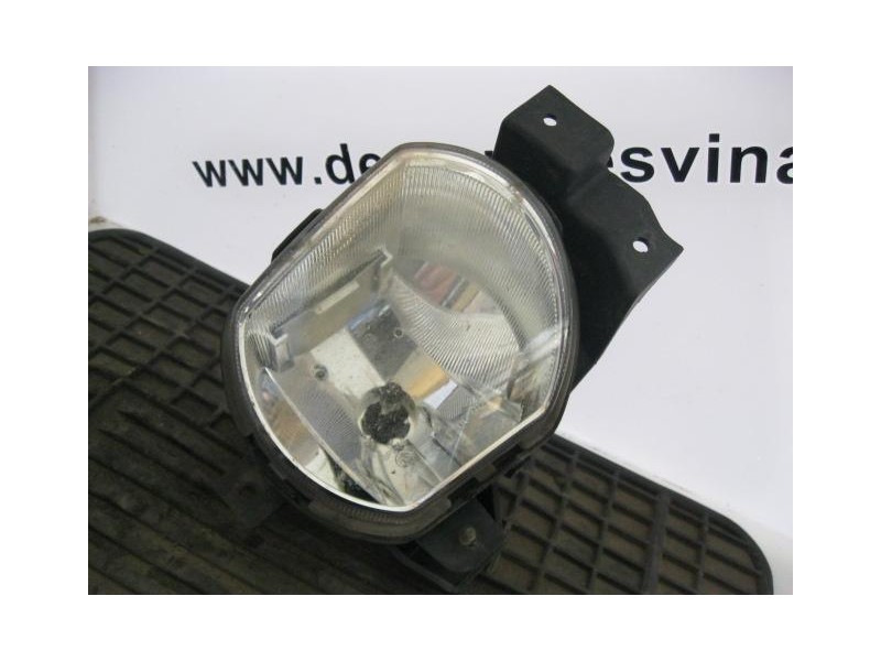 Recambio de antiniebla dcho : kia rio : 1.5 g /a5d (96,69cv) 5p [2002] para kia rio 1.5 g /a5d referencia OEM IAM BLANCO  