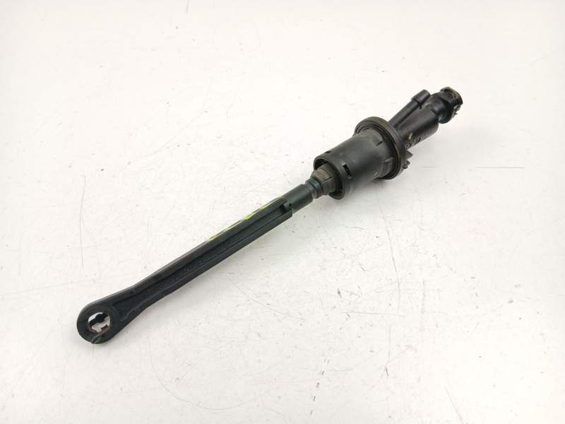 Recambio de bomba embrague para citroën c2 1.1 g referencia OEM IAM 218247  