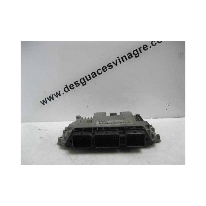 Recambio de centralita : renault megane : 1.9 dci f9q b 800 megane coupe 3p [2004] para renault megane 1.9 dci  f9q b 800 megane