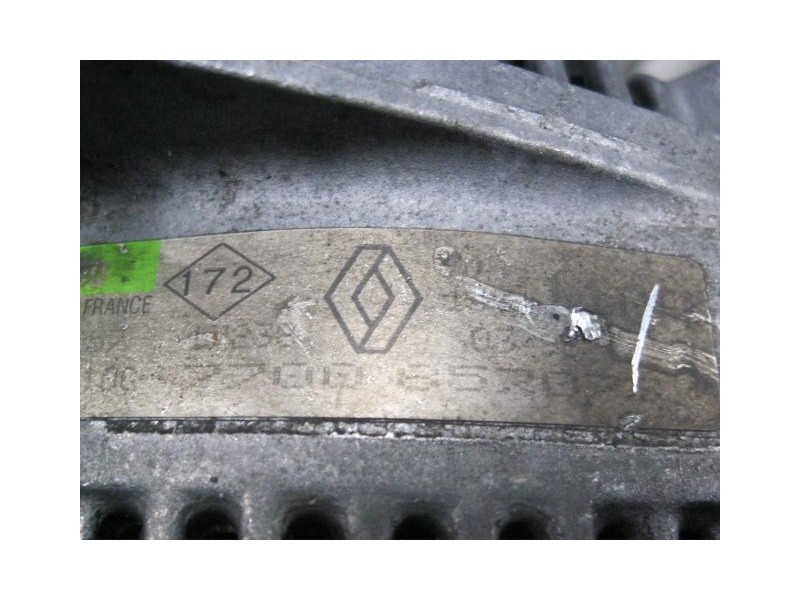 Recambio de alternador : renault megane : 1.9 d -f8q (63,92cv) 5p [1996] para renault megane 1.9 d -f8q   referencia OEM IAM 770