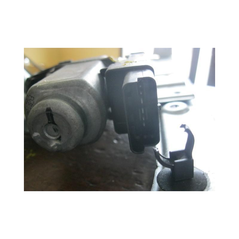 Recambio de elevalunas del-izdo : renault clio : 1.5 td dci-(k9kn764) 5p [2009] para renault clio 1.5 td dci-(k9kn764)  5p refer