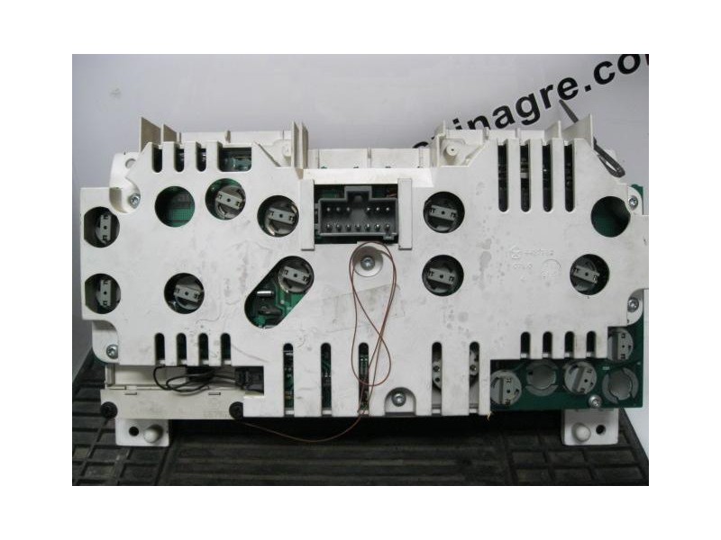 Recambio de cuadro instrumentos : chrysler voyager : 3.3 i v6 automatica [1992] para chrysler voyager 3.3 i v6 automatica refere