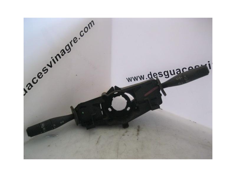 Recambio de mando luces y limpias : peugeot 206 : 1.9 d -wjy (69,36cv) 5p [2000] para peugeot 206 1.9 d -wjy   5p referencia OEM