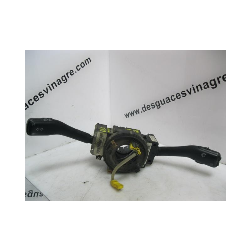 Recambio de mando luces y limpias : skoda octavia : 1.9 tdi(agr-90cv) 5v- 4p [1998] para skoda octavia 1.9 tdi(agr-90cv) 5v- ref