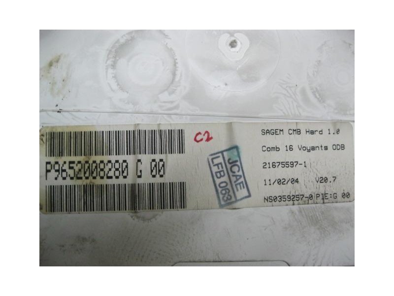Recambio de cuadro instrumentos : citroen c 2 : 1.4hdi d-8hx (68cv) 3p [2004] para citroen c 2 1.4hdi d-8hx referencia OEM IAM P