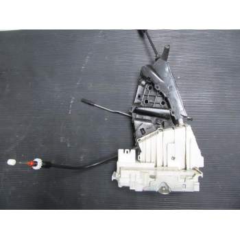 CERRADURA PUERTA TRASERA DERECHA A1697302235 