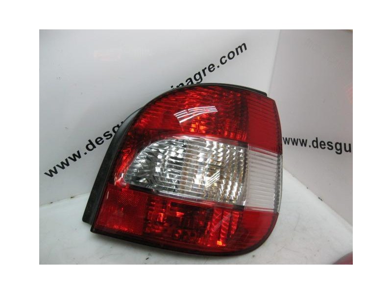 Recambio de piloto trasero dch. : renault megane : 1.9 dci /f9q k7 (102cv) 5p [2001] para renault megane 1.9 dci /f9q k7   refer
