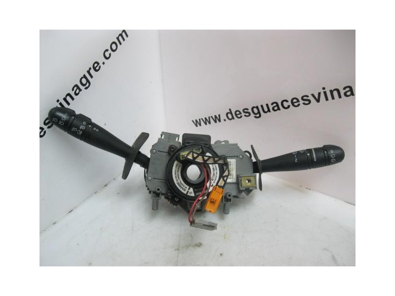 Recambio de mando luces y limpias : renault megane : 1.9 dci /f9q k7 (102cv) 5p [2001] para renault megane 1.9 dci /f9q k7   ref