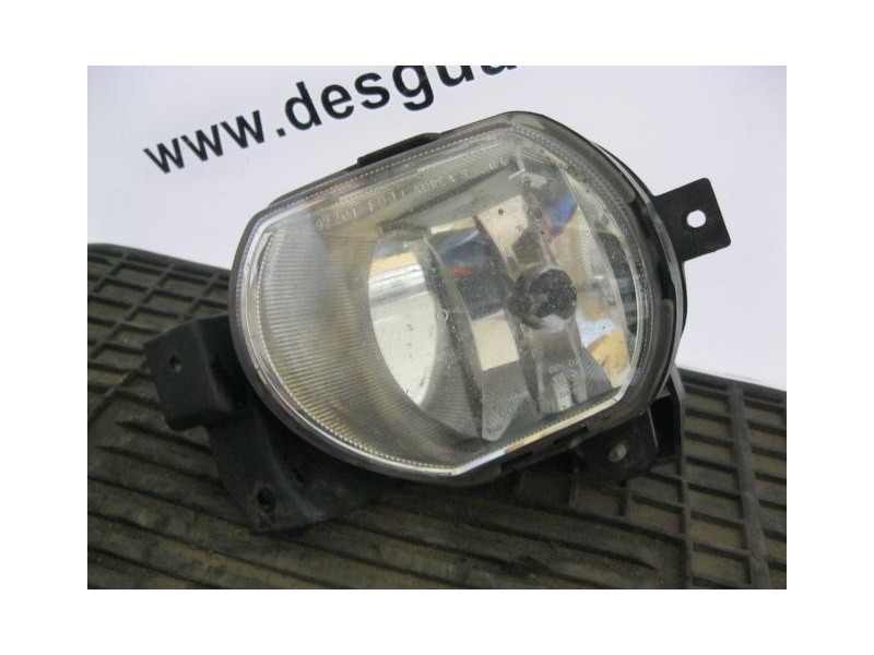 Recambio de antiniebla izdo : kia rio : 1.5 g /a5d (96,69cv) 5p [2002] para kia rio 1.5 g /a5d referencia OEM IAM BLANCO  