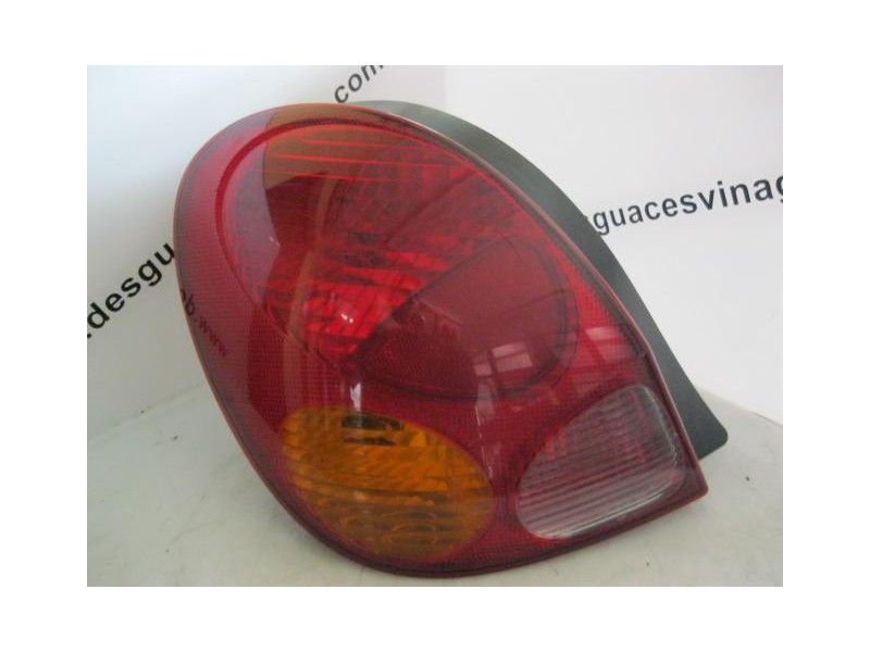 Recambio de piloto trasero izq. : toyota corolla : 1.4 g -4zz-fe (96,56cv) 5p [2001] para toyota corolla 1.4 g -4zz-fe   referen