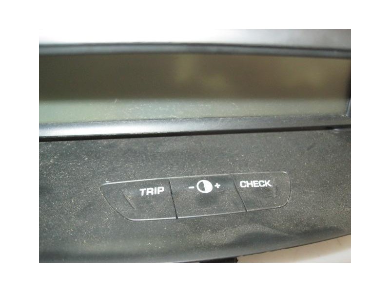 Recambio de cuadro instrumentos : citroen c 4 : 1.6 td-9hx (90,03cv) 5p [2008] para citroen c 4 1.6 td-9hx referencia OEM IAM P9