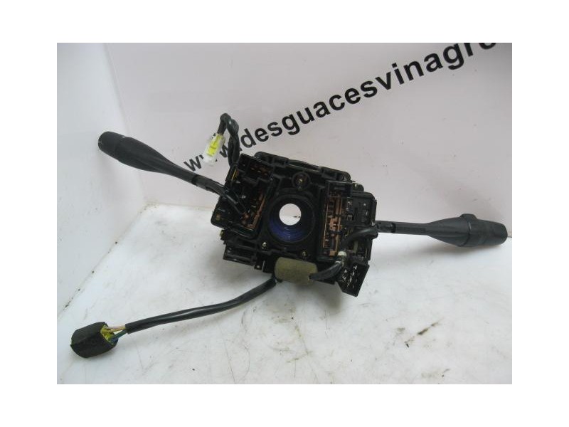 Recambio de mando luces y limpias : nissan maxima : 2.0 g -v020 (140,08cv) 4p [1995] para nissan maxima 2.0 g -v020   referencia