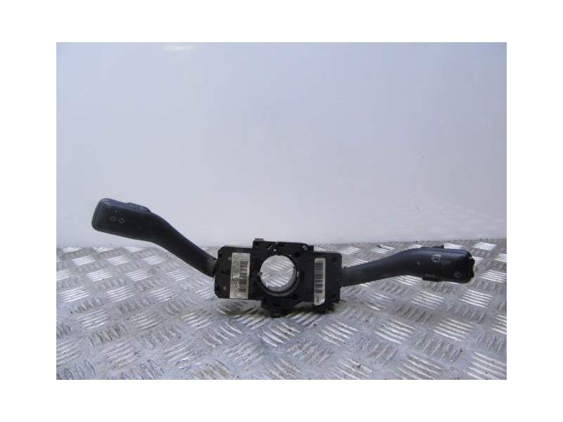 Recambio de mando luces y limpias para audi a6 2.5 tdi referencia OEM IAM 8L0 953 513 G  