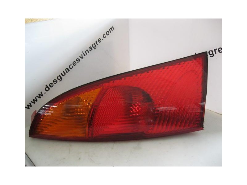 Recambio de piloto trasero izq. : ford focus : 2.0 g /eddc (130,56cv) 5p [1999] para ford focus 2.0 g /eddc referencia OEM IAM  