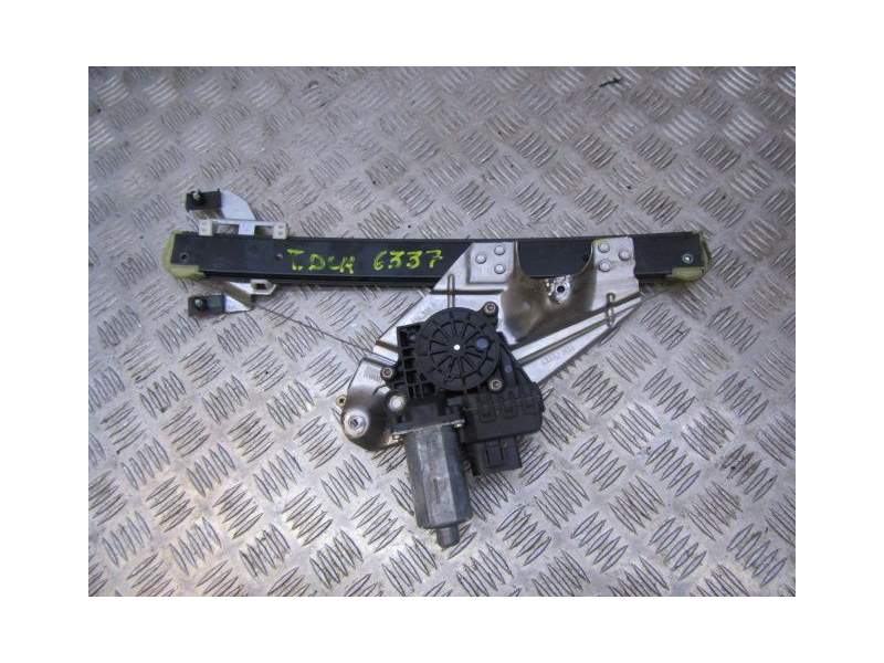 Recambio de elevalunas trasero derecho para audi a6 2.5 tdi referencia OEM IAM 2003004737  