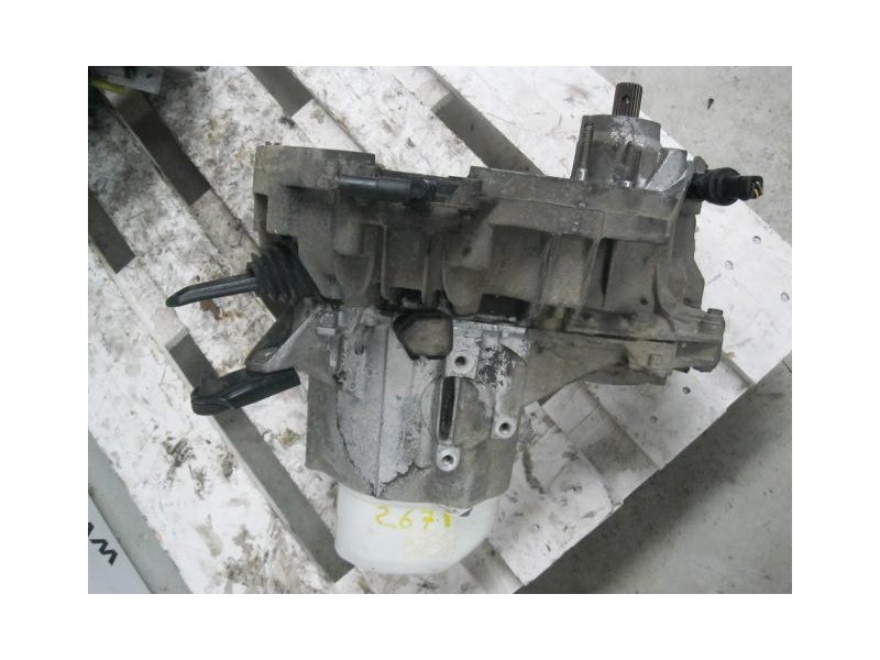 Recambio de cambio 5v (gasolina) : renault clio : 1.4 g -e7j (74,8cv) 5p [1998] para renault clio 1.4 g -e7j     5p referencia O