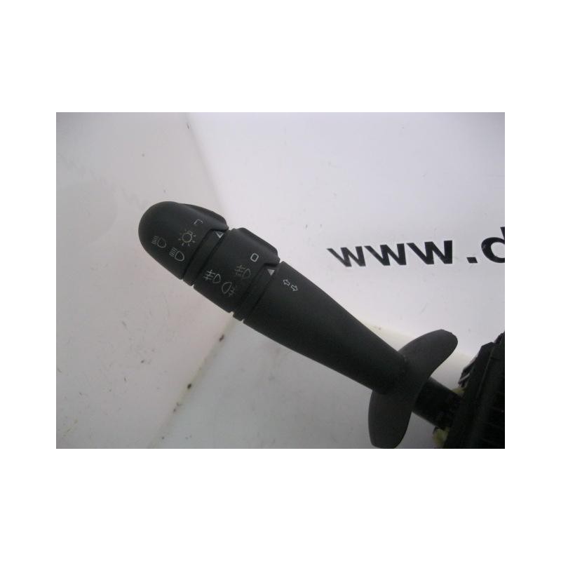 Recambio de mando luces y limpias : renault laguna : 1.9 td dci /f9q c750 (119,68cv) [2002] para renault laguna 1.9 td dci /f9q 