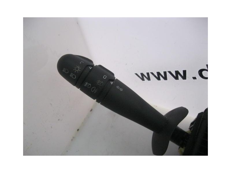 Recambio de mando luces y limpias : renault laguna : 1.9 td dci /f9q c750 (119,68cv) [2002] para renault laguna 1.9 td dci /f9q 