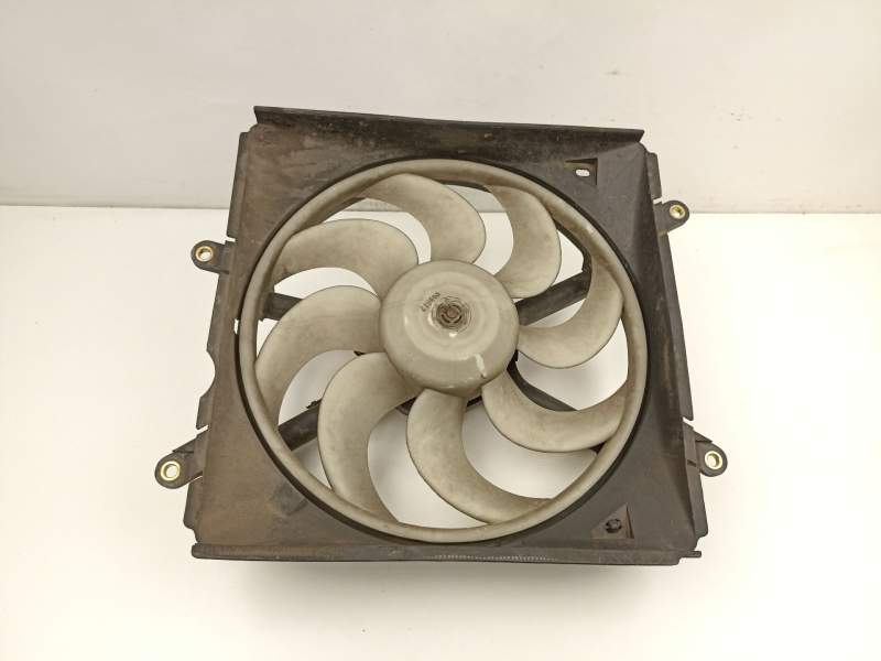 Recambio de electroventilador para toyota carina e vi (_t19_) 1.6 (at190) referencia OEM IAM 1671102060 0130107278 