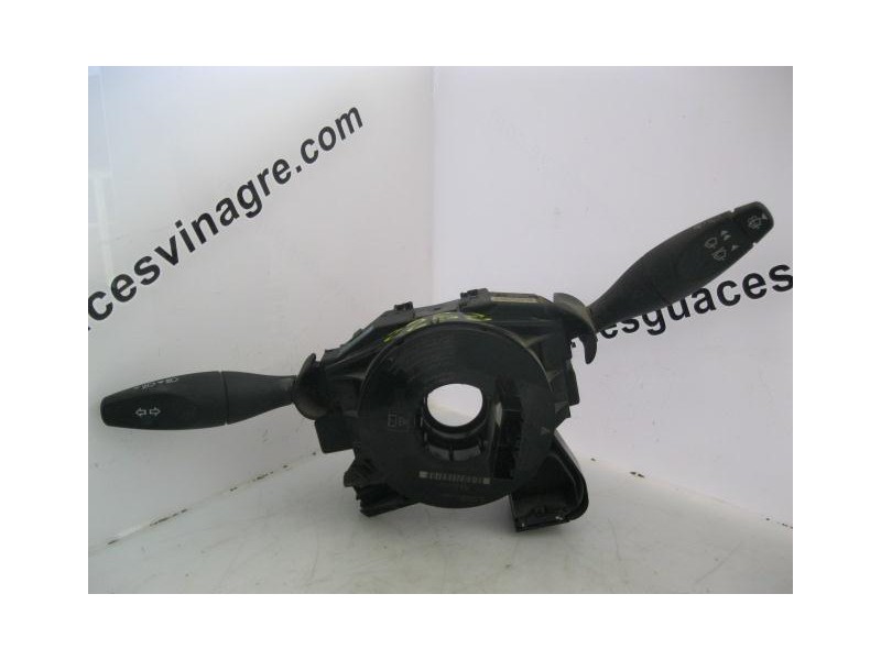 Recambio de mando luces y limpias : ford fiesta : 1.4 tdci/f6ja (68cv) [2002] para ford fiesta 1.4 tdci/f6ja referencia OEM IAM 