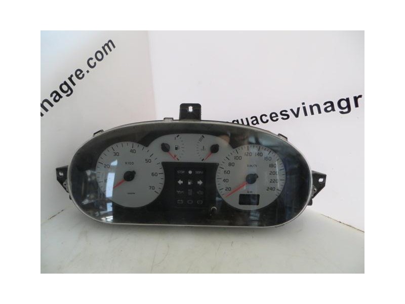 Recambio de cuadro instrumentos : renault megane : 1.4 g /k4j c7 (95,2cv) 3p [2001] para renault megane 1.4 g /k4j c7 referencia