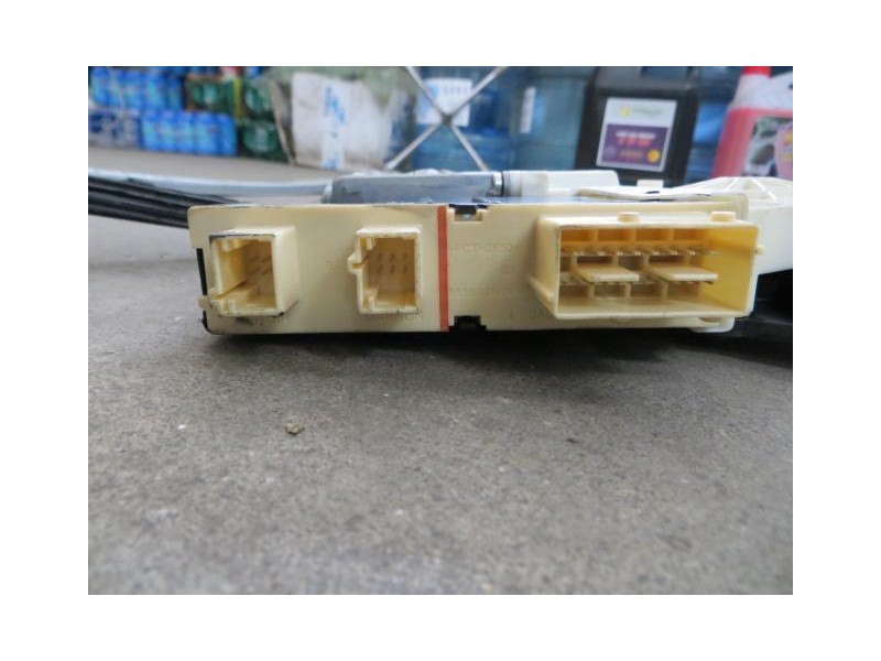 Recambio de elevalunas del-izdo : fiat ulysse : 2.2 jtd jtd-4hw-128cv monovolumen 5p [2006] para fiat ulysse 2.2 jtd jtd-4hw-128