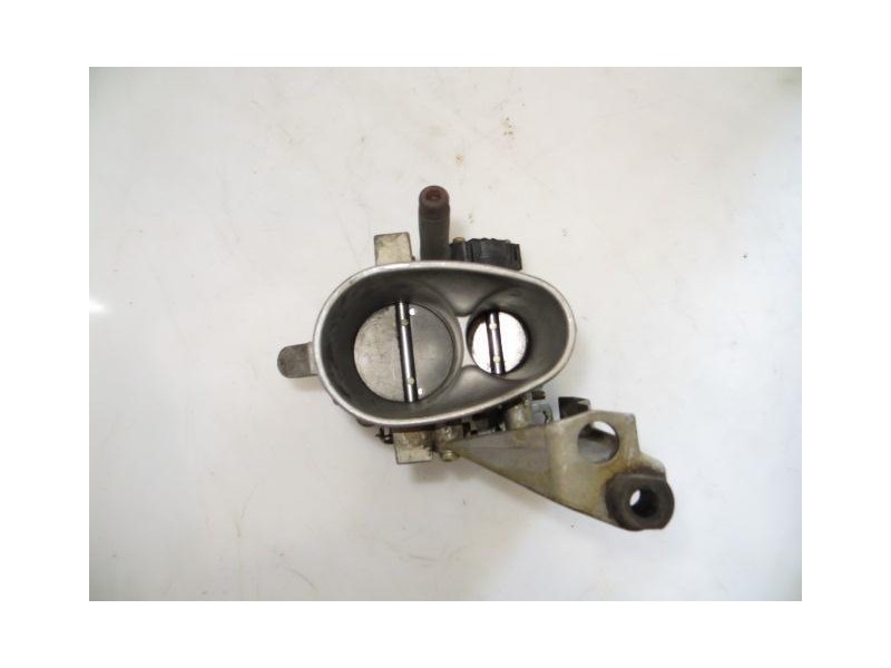 Recambio de caja mariposa : bmw 318 : 1.8 g /18-4s-1 (140,08cv) 4p [1992] para bmw  318 1.8 g /18-4s-1  4p referencia OEM IAM   