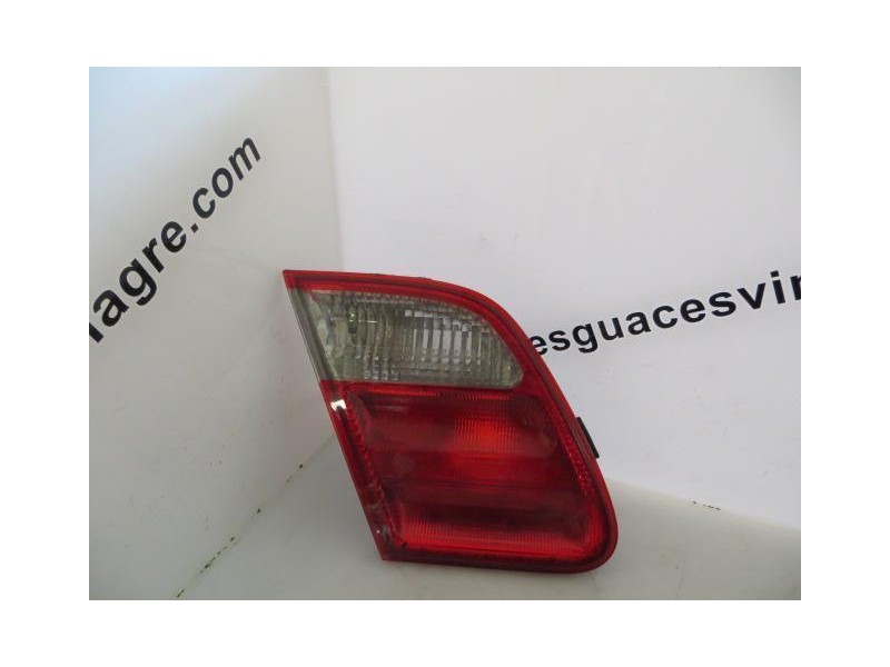 Recambio de piloto porton izq. : m. benz e 270 : 2.7 cdi 612961 (170cv) 4p [2000] para m. benz e 270 2.7 cdi 612961 referencia O