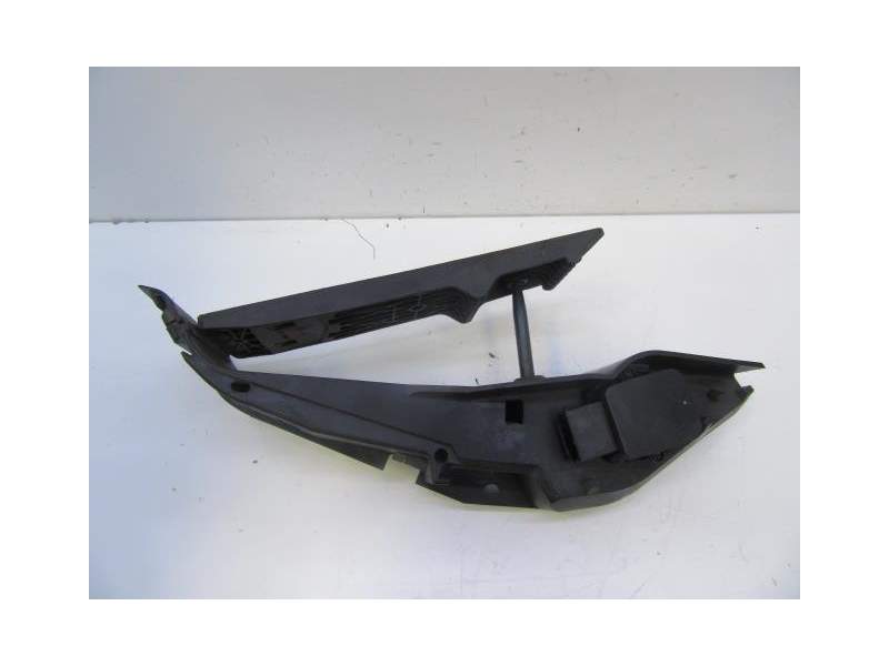 Recambio de potenciometro aceleracion para bmw 5 (e39) 530 d referencia OEM IAM 6753053B  