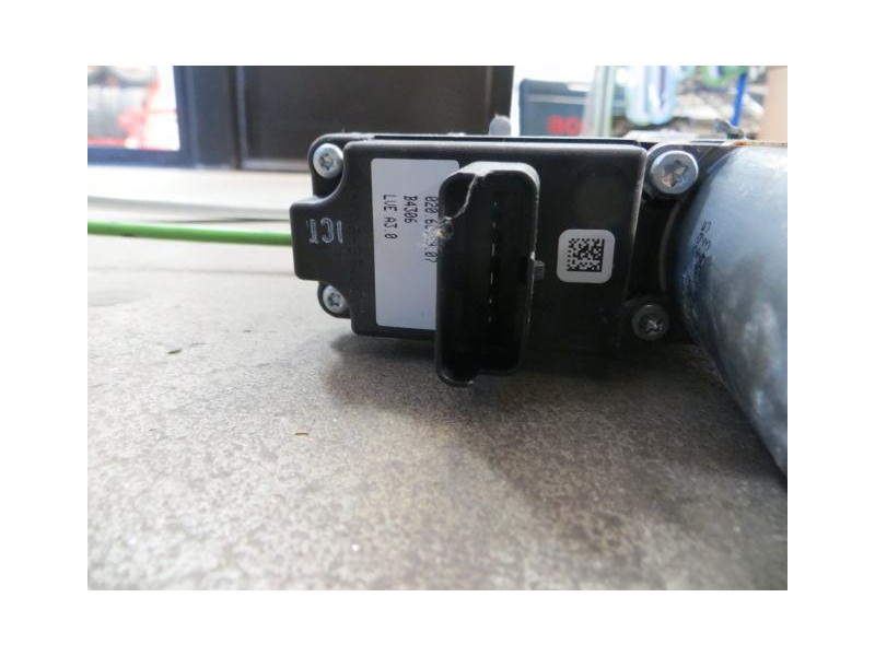 Recambio de elevalunas elec. tra. izq. : fiat ulysse : 2.0 d/rhr (136cv) [2006] para fiat ulysse 2.0 d/rhr referencia OEM IAM   