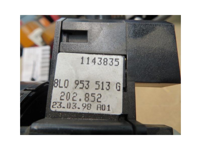 Recambio de mando luces y limpias : volkswagen golf : serie 4 1.9 td /ahf (110,16cv) 5p [1998] para volkswagen golf serie 4 1.9 