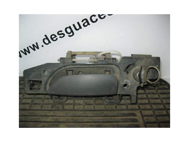 Recambio de manilla delantera izquierda para ford mondeo 1.8 td referencia OEM IAM ESTERIOR  