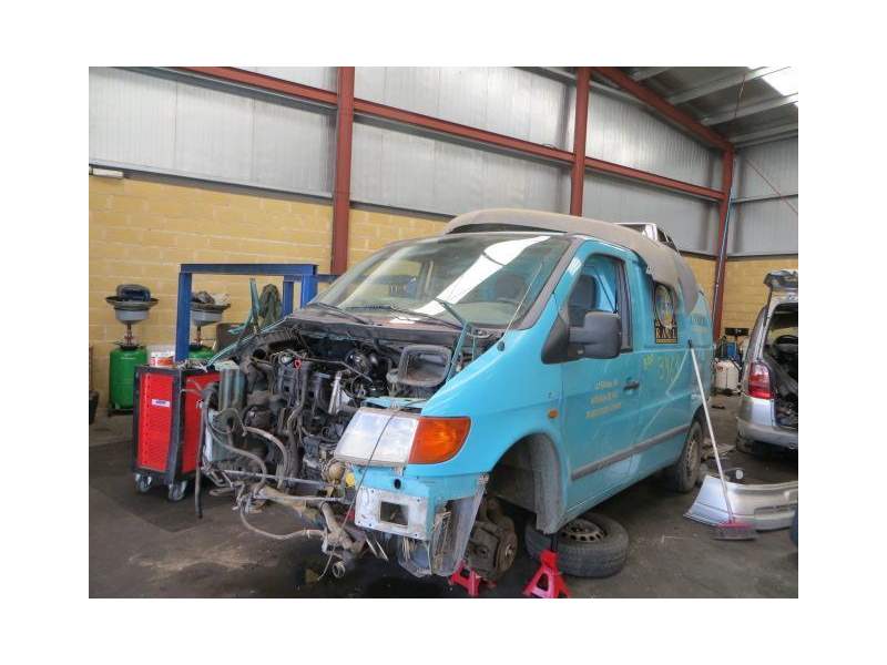 mercedes-benz vito furgoneta (w638) del año 2000