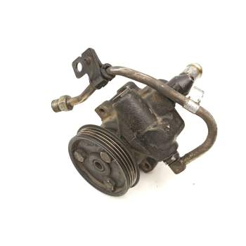 BOMBA DIRECCION XS6C3A674KAAM 