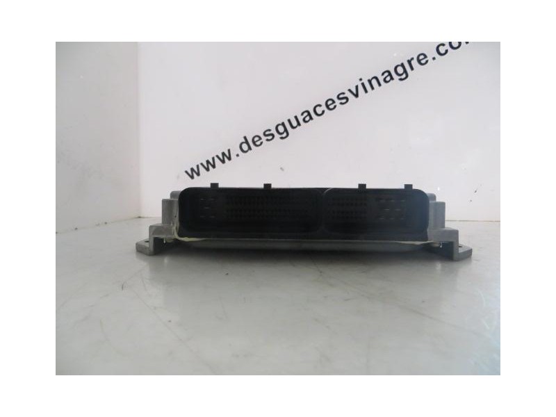 Recambio de centralita : saab 9-5 : 3.0 tid d308l 177cv 4p [2001] para saab  9-5 3.0 tid d308l 177cv referencia OEM IAM 275800-0