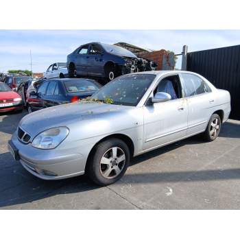 DAEWOO NUBIRA Sedán (J100) de desguace