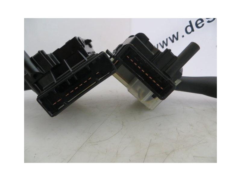 Recambio de mando luces y limpias : hyundai getz : 1.5 td d4fa 5p [2006] para hyundai getz 1.5 td d4fa referencia OEM IAM LOSDOS