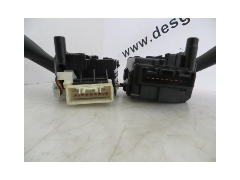 Recambio de mando luces y limpias : suzuki grand vitara : 1.9 td-dci /f9q b266 (129,2cv) 5p [2007] para suzuki grand vitara 1.9 