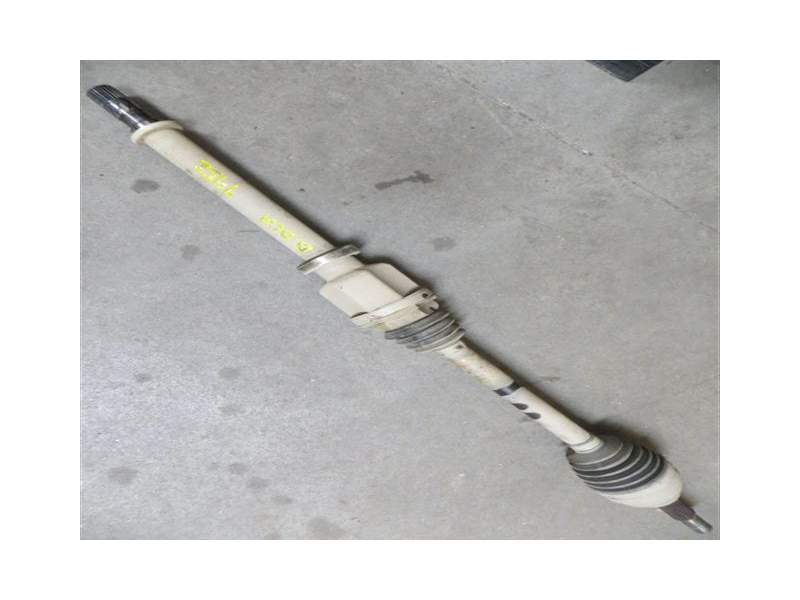 Recambio de transmision delantera derecha para renault clio 1.5 dci /k9k t7 referencia OEM IAM 8200499586  
