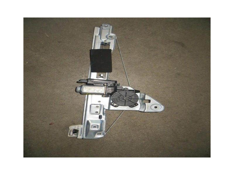 Recambio de elevalunas elec. tra. dch. : renault megane : 1.9 d /f9q b8 (119,68cv) 4p [2005] para renault megane 1.9 d /f9q b8 r