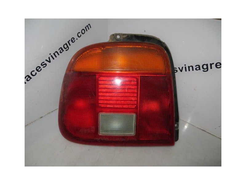 Recambio de piloto trasero izq. : suzuki baleno : 1.6 g/g16b (98,6cv) 16v 4p [1996] para suzuki baleno 1.6 g/g16b   16v referenc