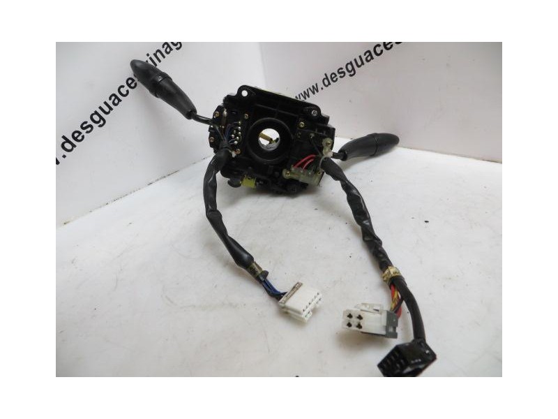 Recambio de mando luces y limpias : hyundai coupe : 1.6 g -4gr (115,6cv) 3p [1999] para hyundai coupe 1.6 g -4gr  3p referencia 