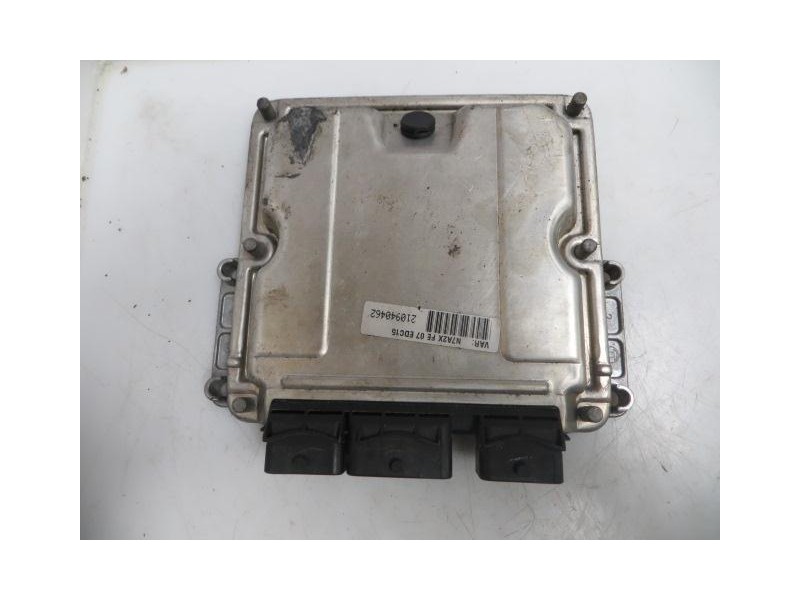 Recambio de centralita : citroen xsara : 2.0 dhy -rhy (89,76cv) 3p [2001] para citroen xsara 2.0 dhy -rhy referencia OEM IAM 028