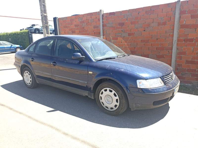 VOLKSWAGEN PASSAT B5 (3B2)