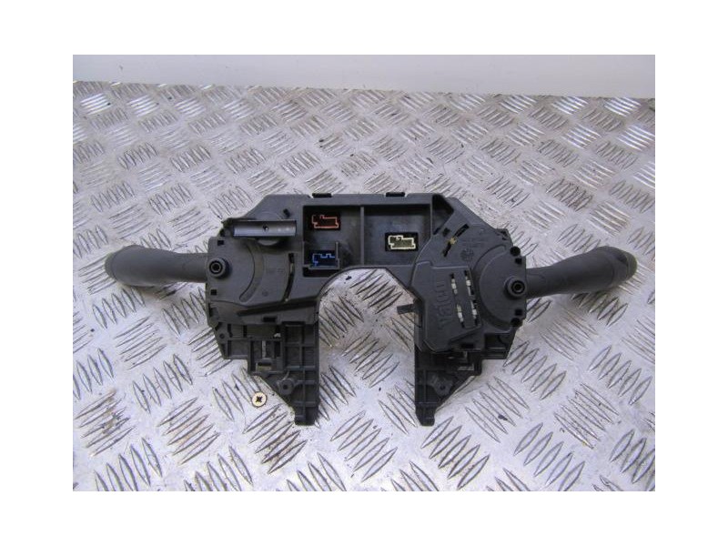 Recambio de mando luces y limpias : citroen c 4 : 1.6 hdi (108,77cv) [2010] para citroen c 4 1.6 hdi referencia OEM IAM 96644967