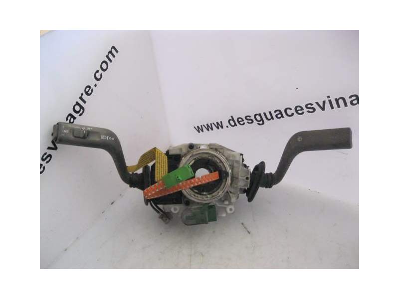 Recambio de mando luces y limpias para volvo s40 1.9 td-d4192t- 4p referencia OEM IAM   
