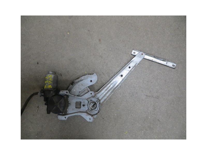 Recambio de elevalunas elec. tra. izq. : nissan almera : 2.2 td 4p [2001] para nissan almera 2.2 td   4p referencia OEM IAM ELEC